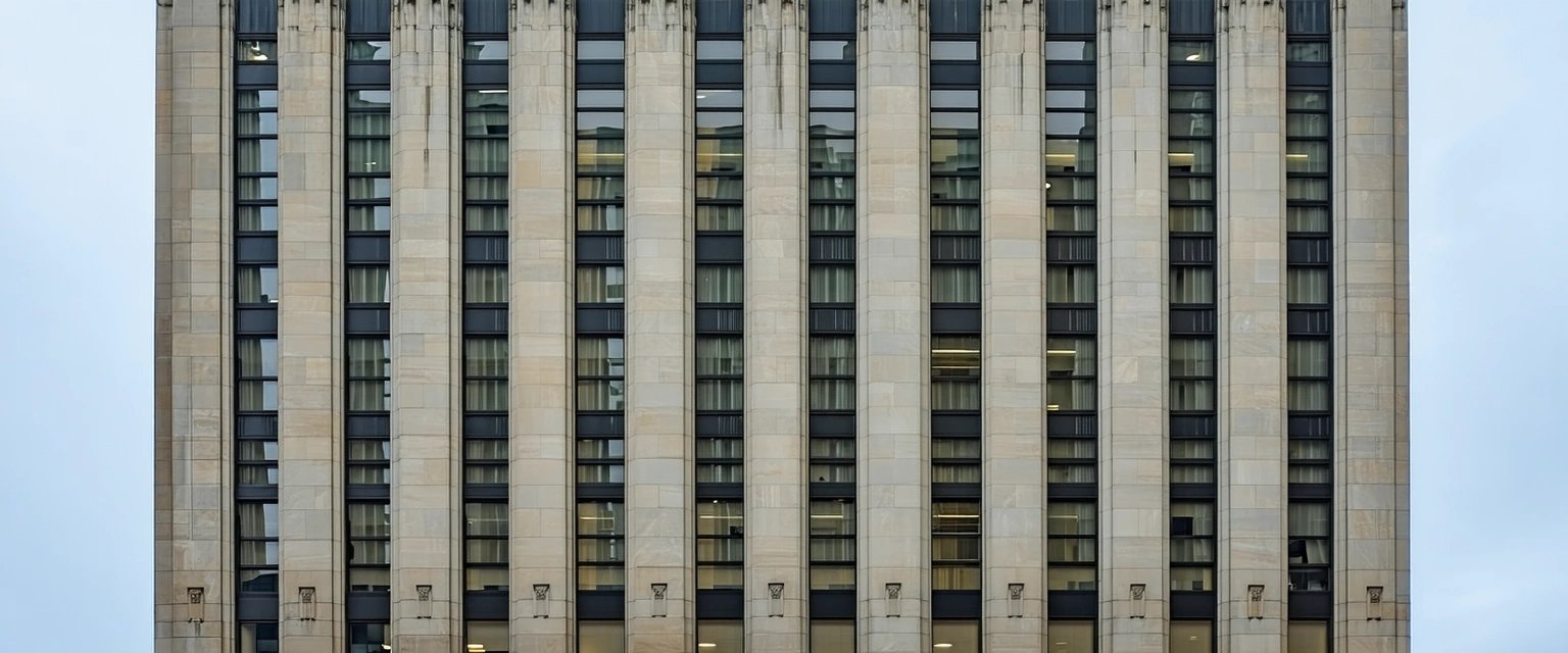 JPMorgan Chase (JPM) market analysis and seasonal trends - TradeWave.ai